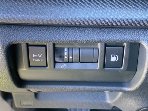 New 2026 Subaru Crosstrek 2.5i Limited AWD/4WD image 14