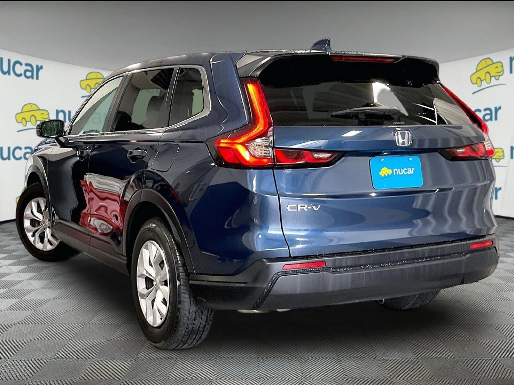 Used 2025 Honda CR-V LX image 4