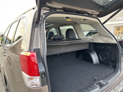 Certified 2024 Subaru Forester Limited image 25