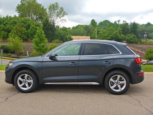 Used 2023 Audi Q5 2.0T Premium w/ Convenience Package AWD/4WD image 11