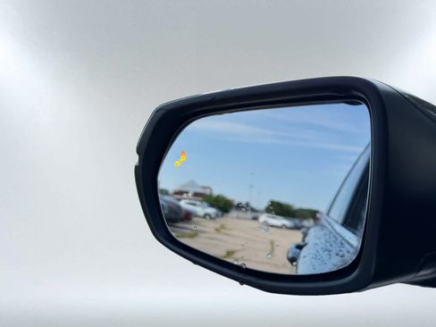 Used 2018 Honda CR-V EX image 11
