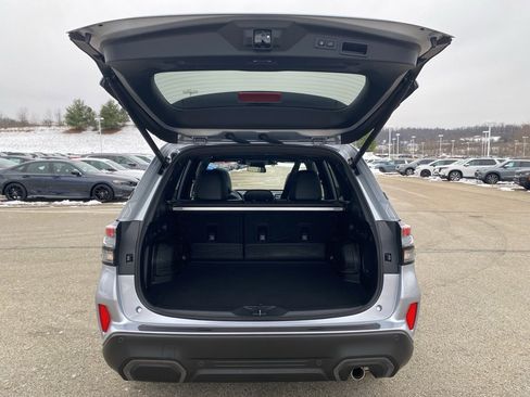 Used 2025 Subaru Forester Limited image 17