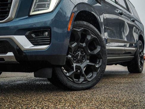 New 2026 GMC Yukon XL Denali w/ Denali Reserve Package AWD/4WD image 6