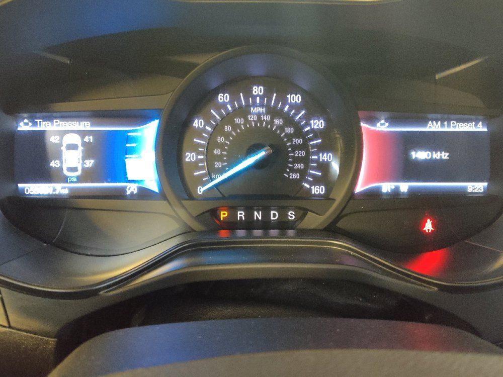 Used 2019 Ford Fusion SEL FWD image 23
