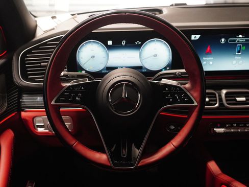 New 2026 Mercedes-Benz Maybach GLS 600 4MATIC image 19