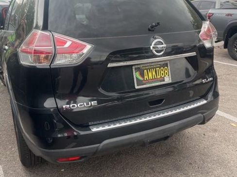 Used 2016 Nissan Rogue SL w/ SL Premium Package AWD/4WD image 5