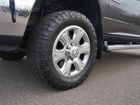 Used 2014 RAM 3500 Big Horn image 24