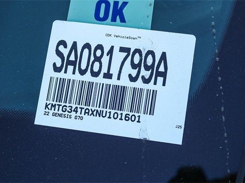 Used 2022 Genesis G70 2.0T w/ Prestige Package image 30