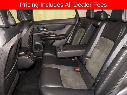 Certified 2023 Nissan Ariya FWD image 8