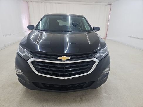 Used 2019 Chevrolet Equinox LT FWD image 2