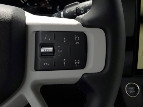 New 2026 Land Rover Defender 130 X-Dynamic SE AWD/4WD image 16
