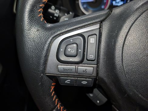 Used 2017 Subaru Crosstrek 2.0i Premium AWD/4WD image 39