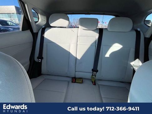 New 2025 Hyundai Kona SEL image 30