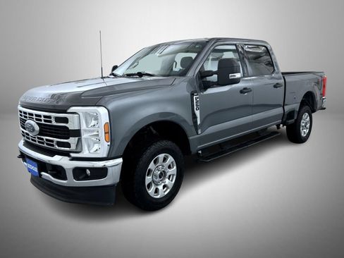 Used 2024 Ford F250 XLT AWD/4WD image 1