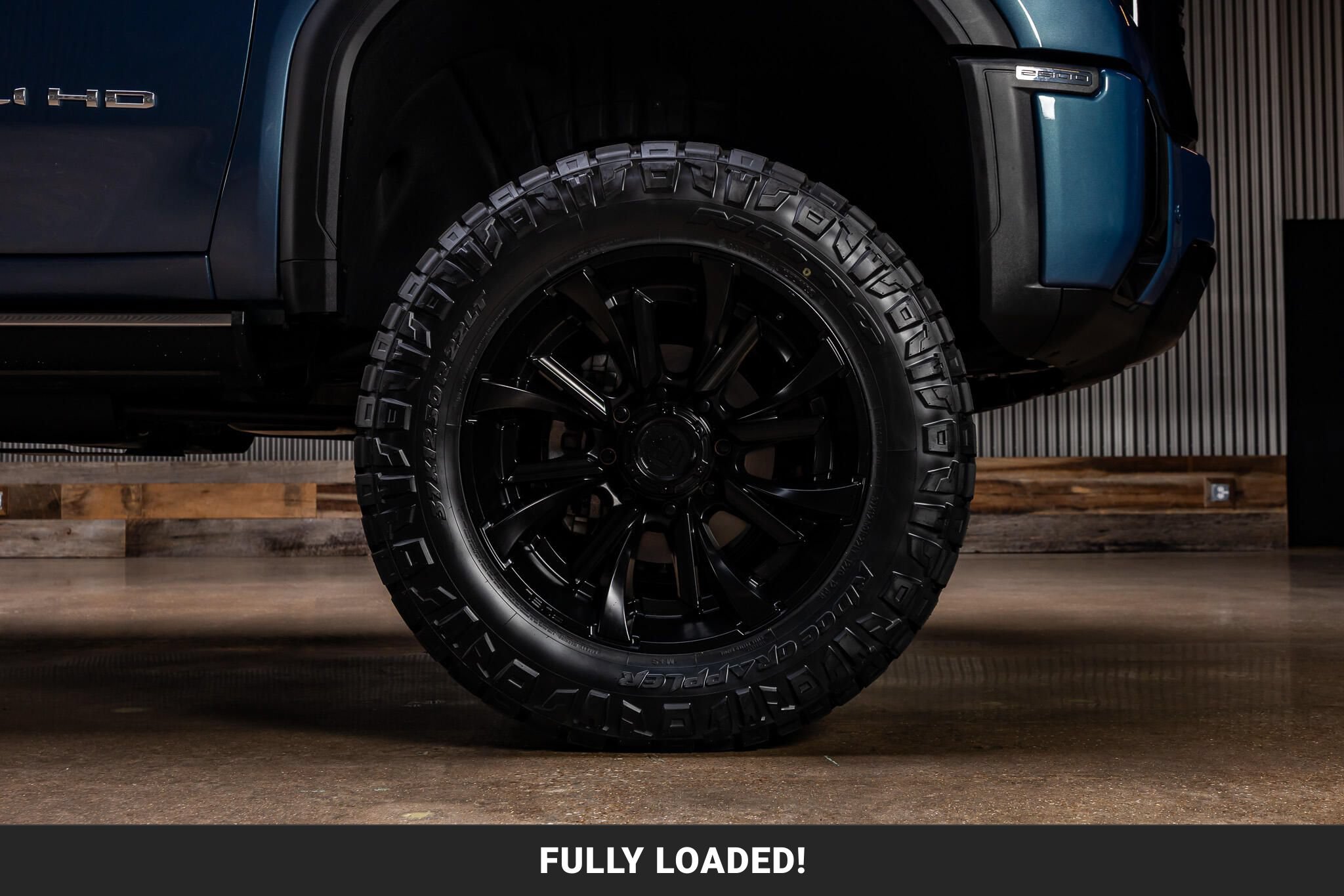 Used 2025 GMC Sierra 2500 Denali Ultimate w/ Max Trailering Package AWD/4WD image 12