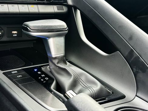 Used 2025 Hyundai Elantra Sport w/ Cargo Package image 20