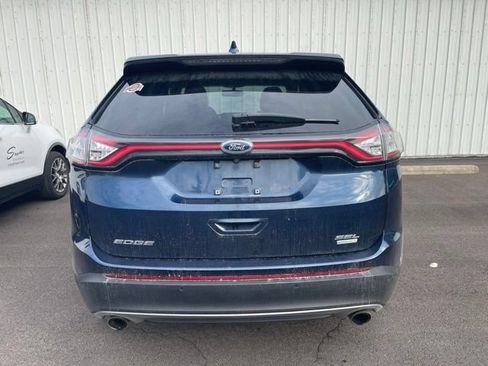 Used 2017 Ford Edge SEL w/ Equipment Group 201A FWD image 4