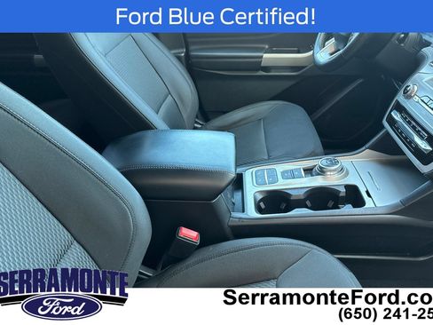 Certified 2023 Ford Explorer XLT RWD image 19