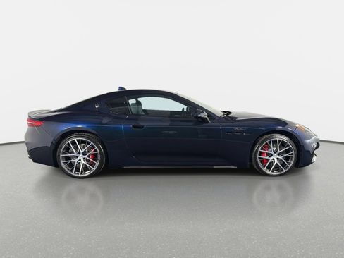 Used 2024 Maserati GranTurismo Trofeo AWD/4WD image 1