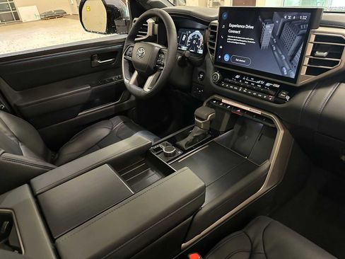 New 2026 Toyota Sequoia Platinum image 31