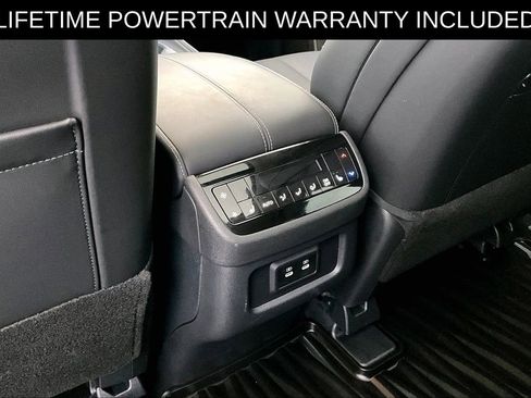 Certified 2026 INFINITI QX60 Luxe w/ Family Package FWD image 33