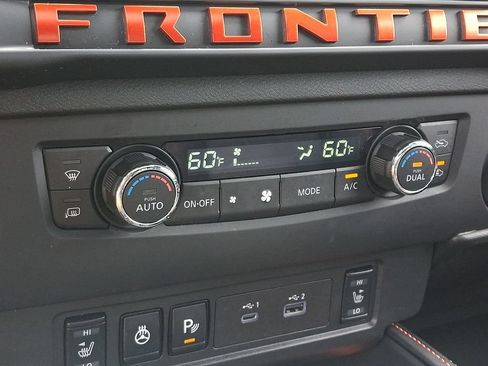 Certified 2025 Nissan Frontier PRO-4X w/ Pro Premium Package AWD/4WD image 17