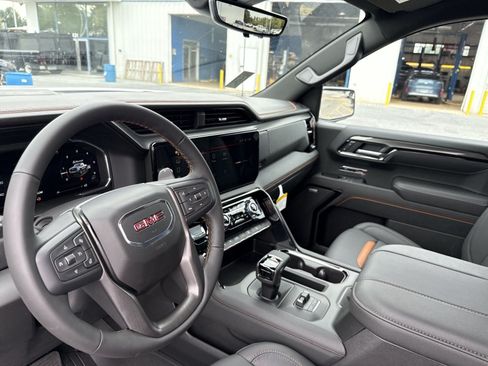 New 2026 GMC Sierra 1500 AT4 w/ AT4 Premium Package AWD/4WD image 20