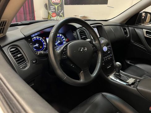 Used 2017 INFINITI QX50 AWD image 13