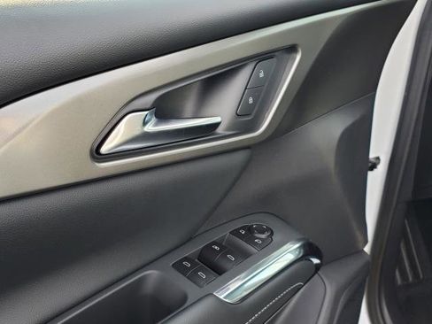 New 2026 Chevrolet Traverse LT w/ Driver Confidence Package image 7