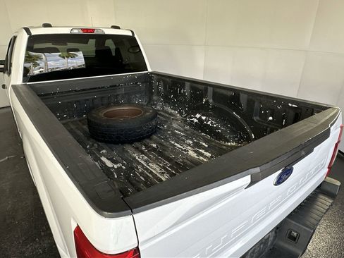 Used 2020 Ford F250 XL image 28