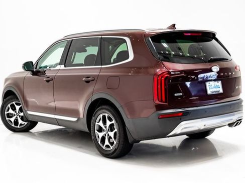 Used 2020 Kia Telluride EX AWD/4WD image 36