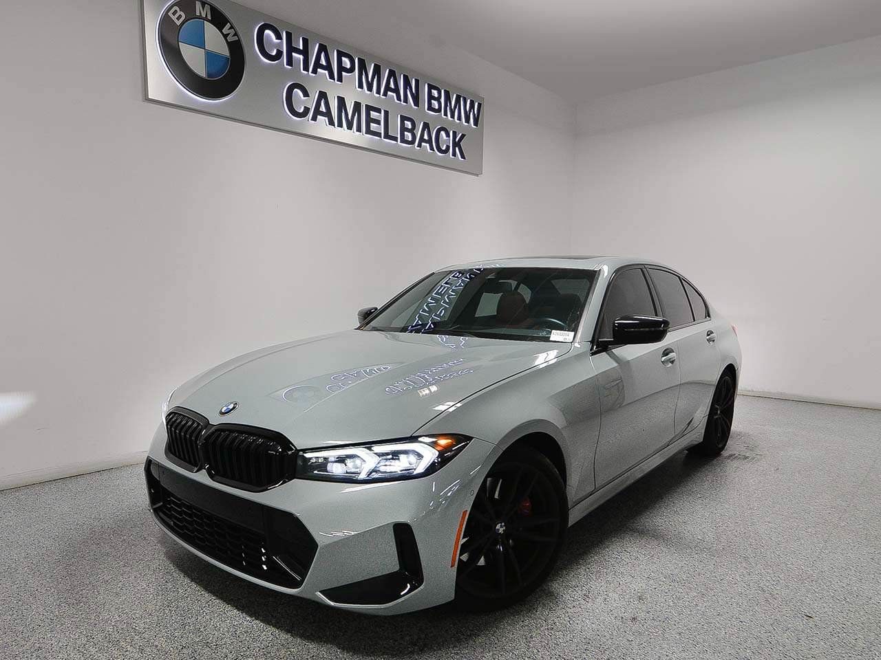 Used 2024 BMW 330i Sedan w/ M Sport Package RWD image 1