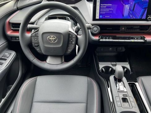 New 2026 Toyota Prius Plug-In Hybrid FWD image 28