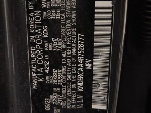 Certified 2024 Kia Seltos EX AWD/4WD image 11