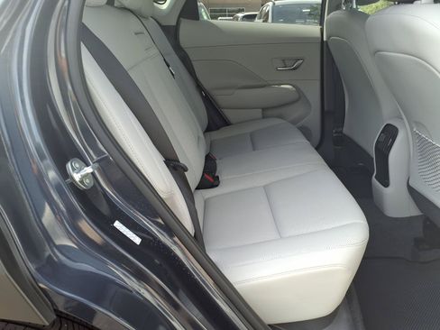 Certified 2024 Hyundai Kona Limited FWD image 14