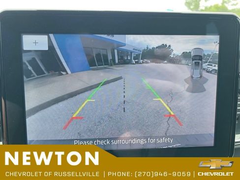 Used 2020 Ford Explorer XLT w/ Equipment Group 202A RWD image 11