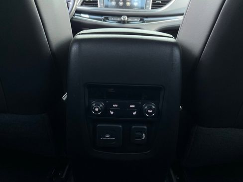 Used 2019 Buick Enclave Avenir w/ Avenir Technology Package image 14