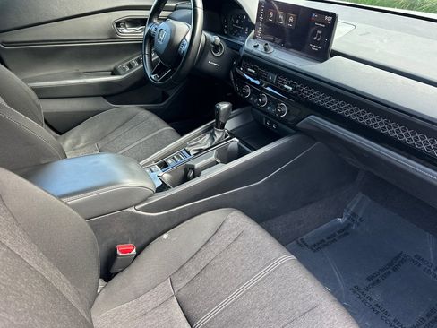 Used 2023 Honda Accord Sport image 18