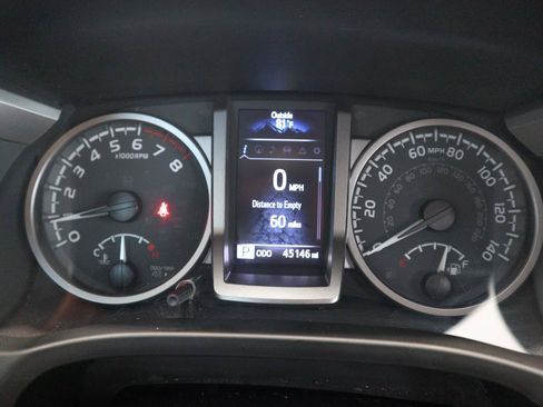 Used 2023 Toyota Tacoma SR5 AWD/4WD image 25