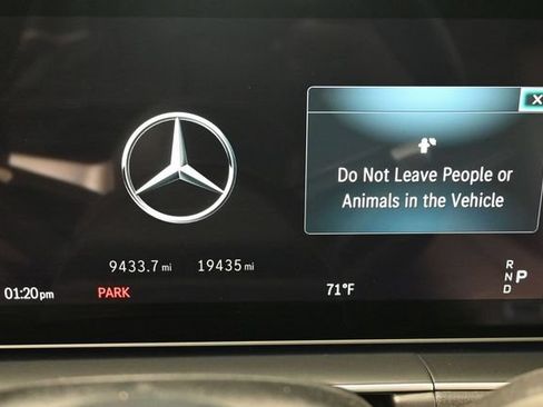 Used 2026 Mercedes-Benz GLS 450 4MATIC image 11