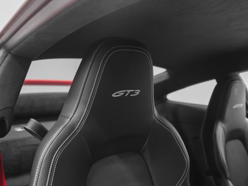 Used 2022 Porsche 911 GT3 image 27