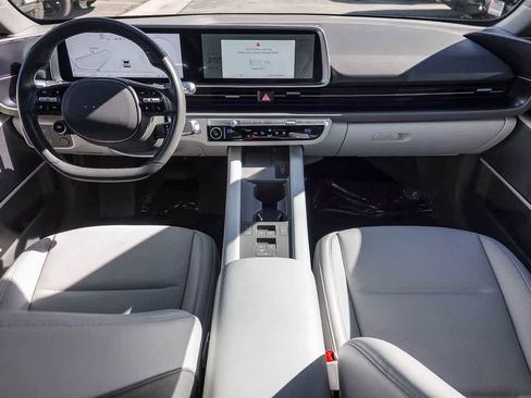 Used 2023 Hyundai Ioniq 6 SEL image 11