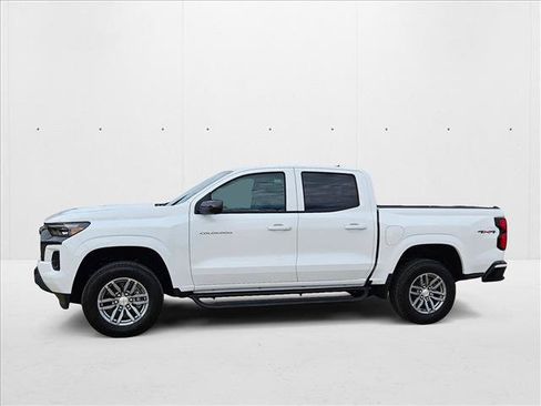 New 2026 Chevrolet Colorado LT w/ LT Convenience Package AWD/4WD image 5
