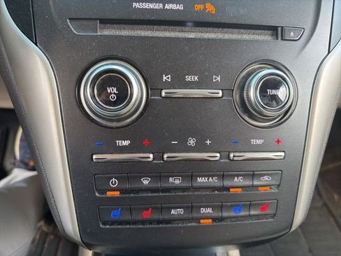 Used 2017 Lincoln MKC Reserve FWD image 27