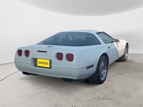 Used 1994 Chevrolet Corvette Coupe RWD image 5