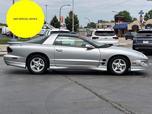Used 1999 Pontiac Firebird Coupe w/ Opt Pkg RWD image 2