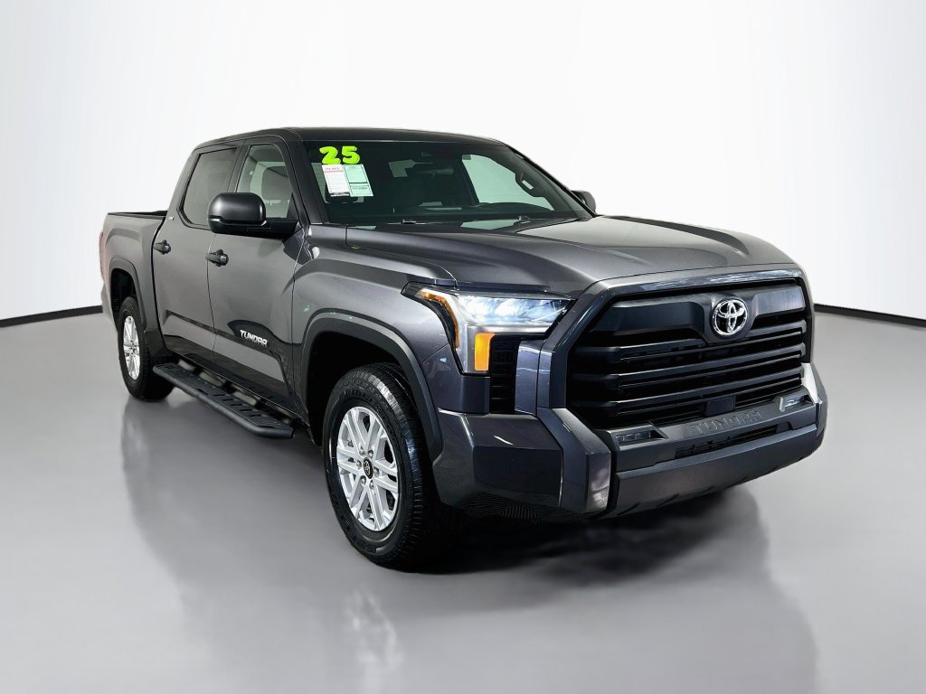 Used 2025 Toyota Tundra SR5 AWD/4WD image 1