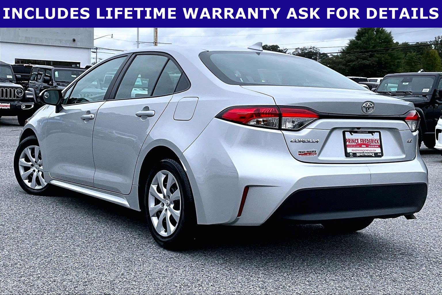 Used 2024 Toyota Corolla LE FWD image 9