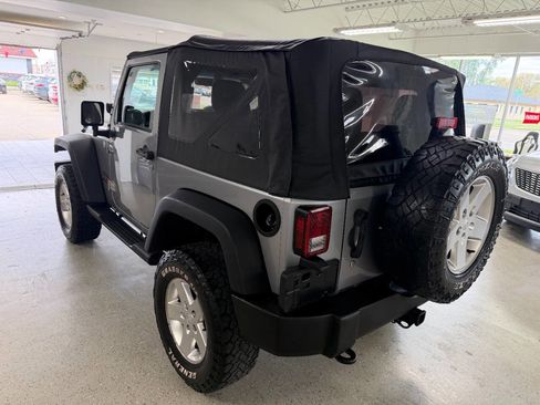 Used 2014 Jeep Wrangler Sport AWD/4WD image 10
