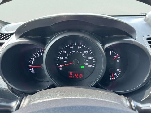 Used 2012 Kia Soul FWD image 26